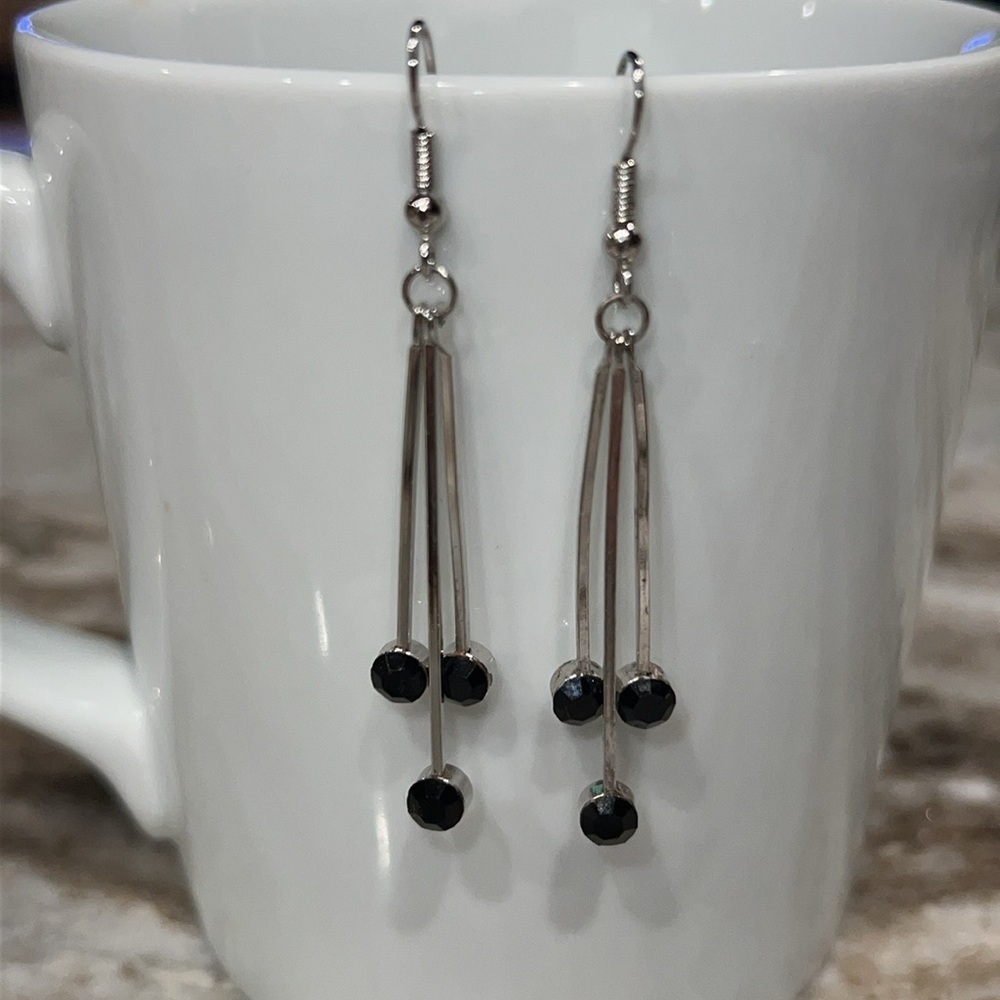 Vintage Silver w/ Black Stones Dangle Earrings 80s 90s Y2K